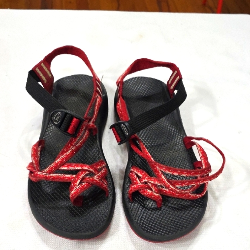 Chaco Women's Woven‎ Sandals Strappy Red/ Black Adjustable Sandals Size 12 EUC